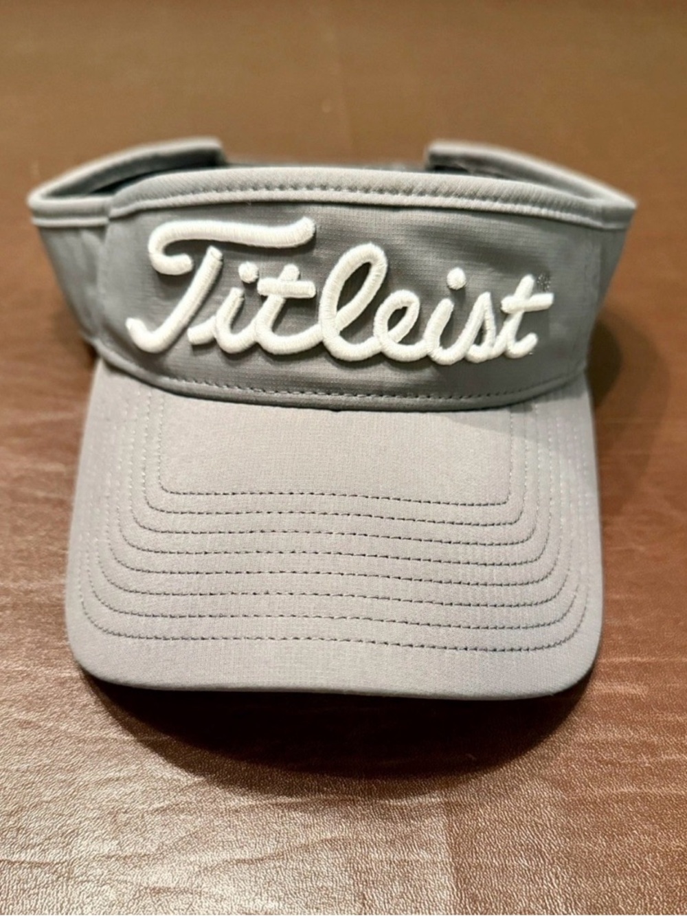 Titleist Light Gray and Black Golf Visor
